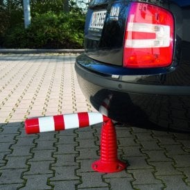 FLEXBack Traffic Posts