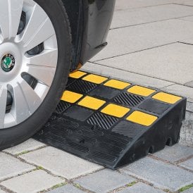 Heavy Duty Rubber Kerb Ramp