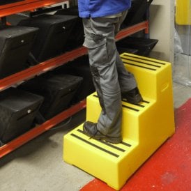 Heavy Duty Static Plastic 3 Tread Step Stool 260kg